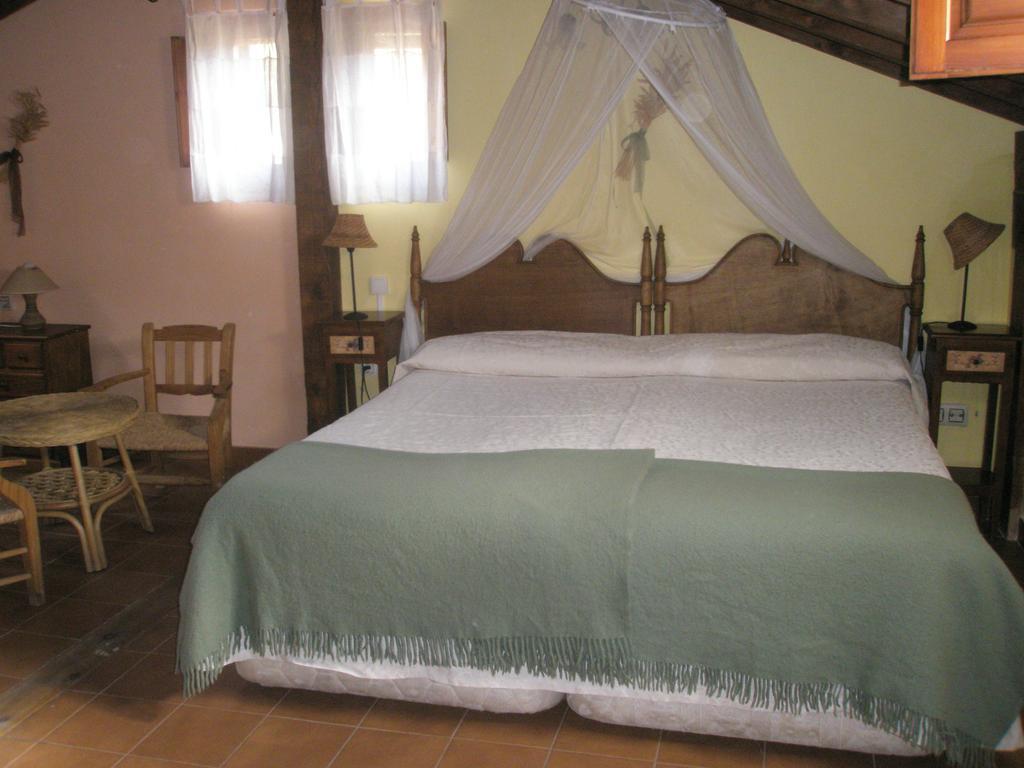La Huerta De San Lorenzo Hotel Segovia Værelse billede